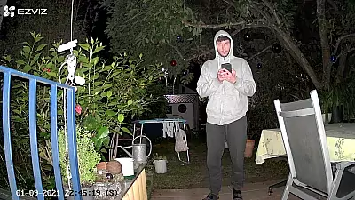EZVIZ C8C Überwachungskamera Testaufnahmen 1080P 12
